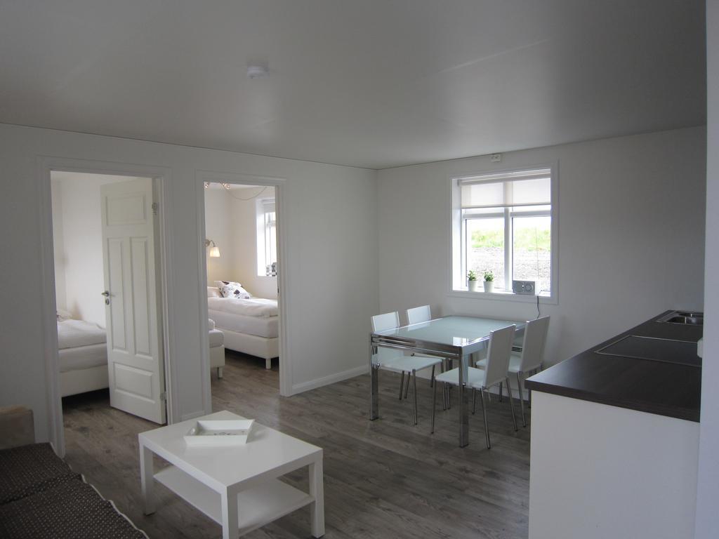 Apartment By The Sea Хофн Экстерьер фото